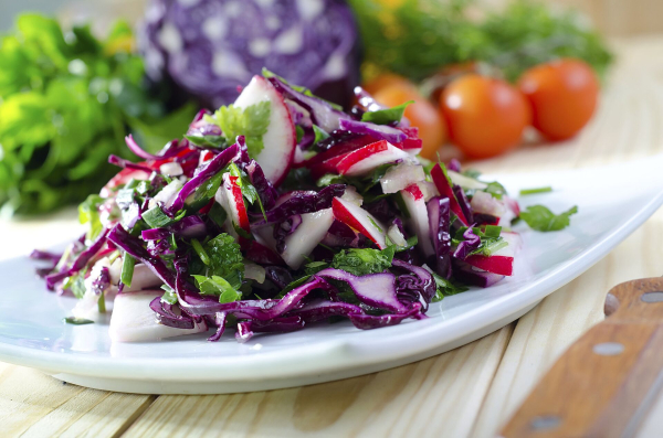 Петров пост в 2025 году: когда начинается, подробный календарь питания