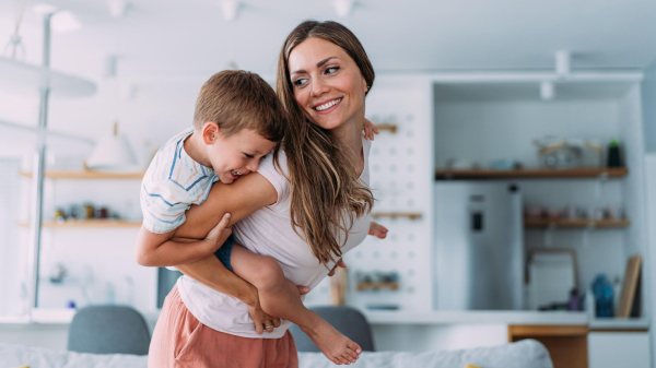 Материнский капитал &mdash; 2025: сумма выплаты и на что ее можно потратить