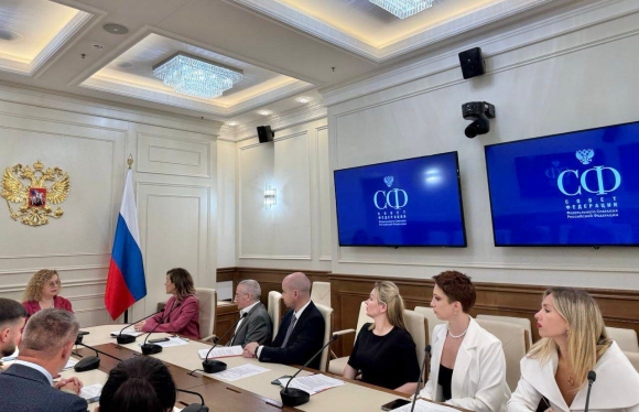 В Совете Федерации РФ обсудили вопросы национального единства и поддержки участников СВО