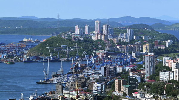 Во Владивостоке открыли концертом первый филиал Национального центра "Россия"